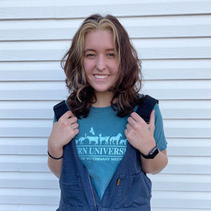 Meet your Posher, Brie